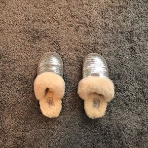 UGG’s Slip on sequenced!! In great condition